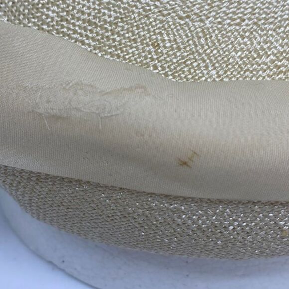 Vintage Exclusive Flo-Denis Cream Hat - Picture 9 of 9